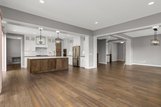 5085 Zircon Lane N, Plymouth, MN 55446