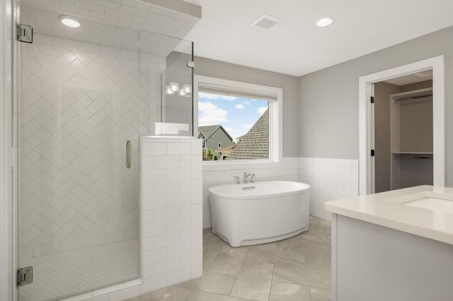 5085 Zircon Lane N, Plymouth, MN 55446