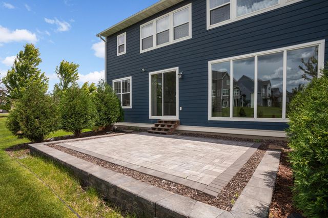 5085 Zircon Lane N, Plymouth, MN 55446