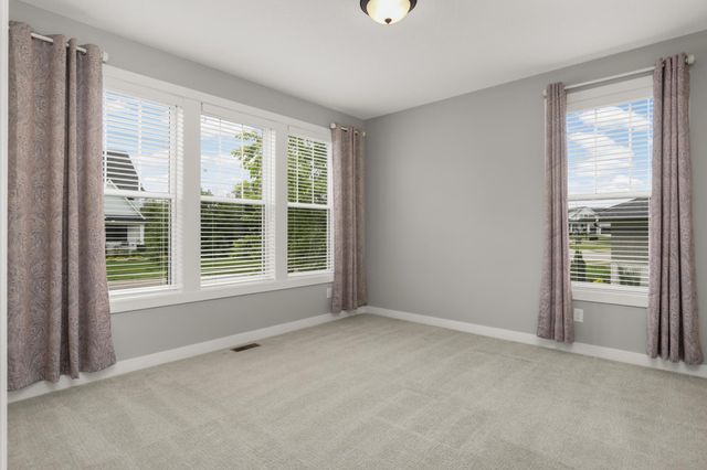 5085 Zircon Lane N, Plymouth, MN 55446