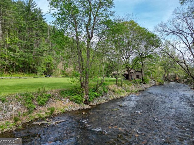 1908 Riverside Drive, Hiawassee, GA 30546