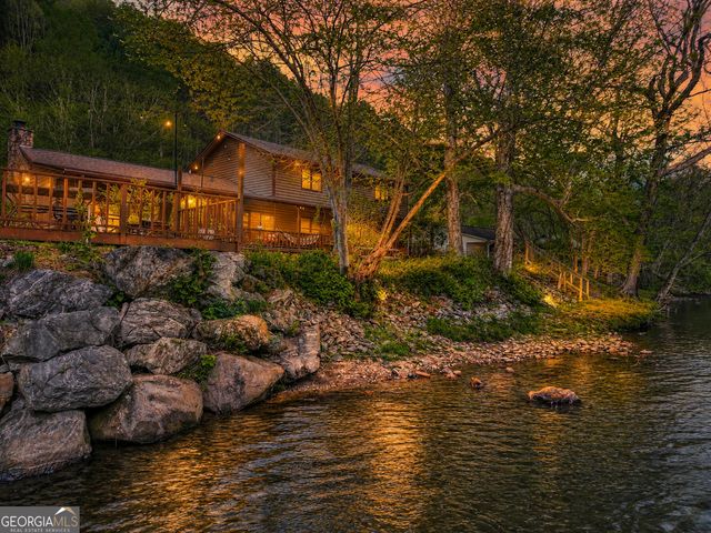 1908 Riverside Drive, Hiawassee, GA 30546