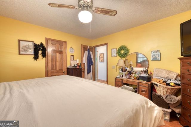 1908 Riverside Drive, Hiawassee, GA 30546