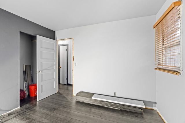 193 150th Street W, Apple Valley, MN 55124