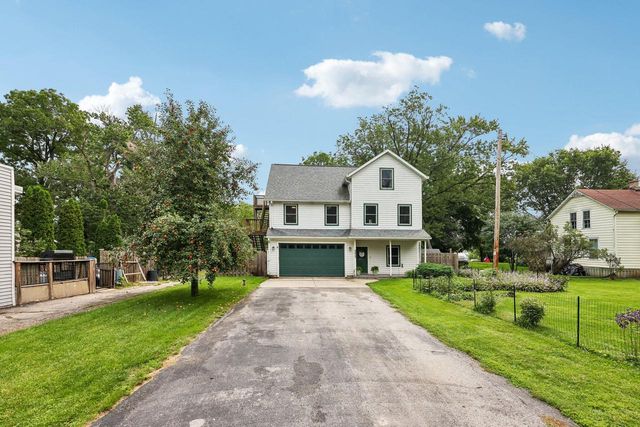 9835 278th AVENUE, Trevor, WI 53179