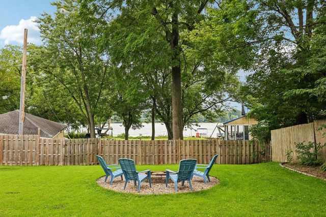 9835 278th AVENUE, Trevor, WI 53179