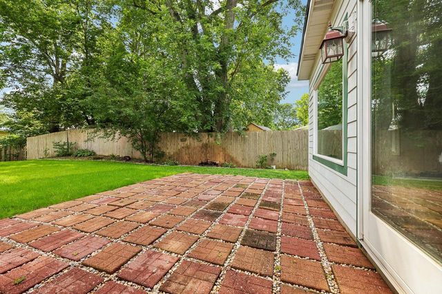 9835 278th AVENUE, Trevor, WI 53179
