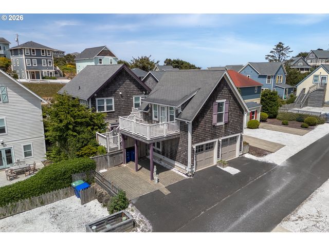 2586 Sw ANEMONE Ave, Lincoln City, OR 97367