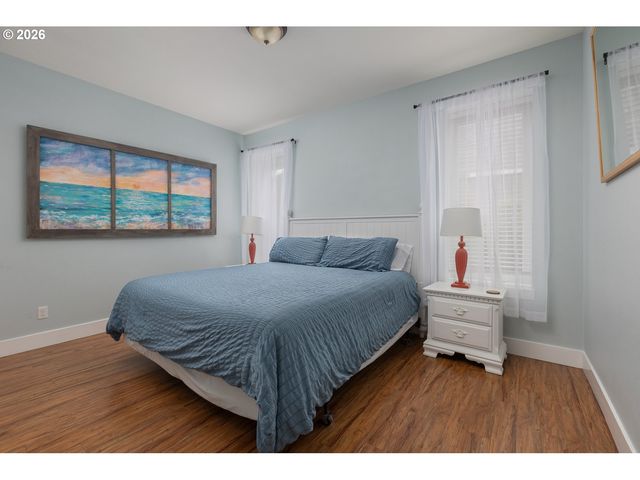 2586 Sw ANEMONE Ave, Lincoln City, OR 97367