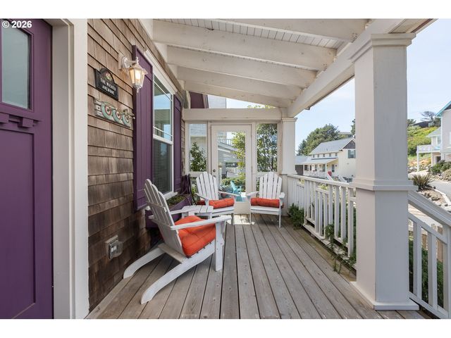 2586 Sw ANEMONE Ave, Lincoln City, OR 97367