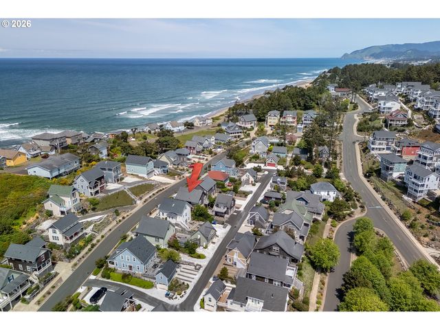 2586 Sw ANEMONE Ave, Lincoln City, OR 97367