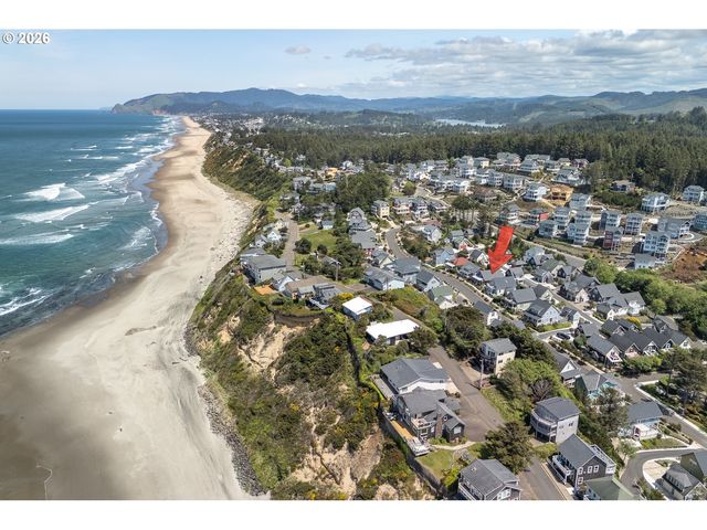 2586 Sw ANEMONE Ave, Lincoln City, OR 97367