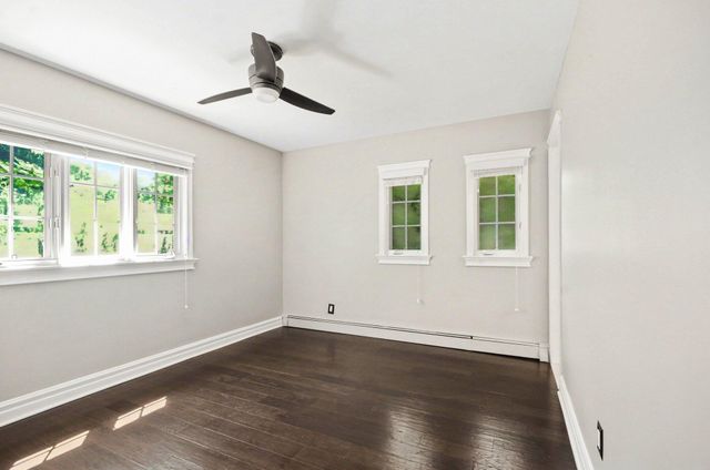25800 Franklin Park Court, Franklin Vllg, MI 48025