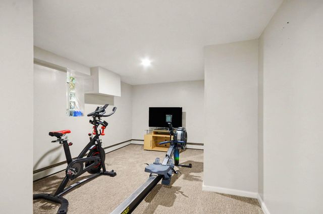 25800 Franklin Park Court, Franklin Vllg, MI 48025