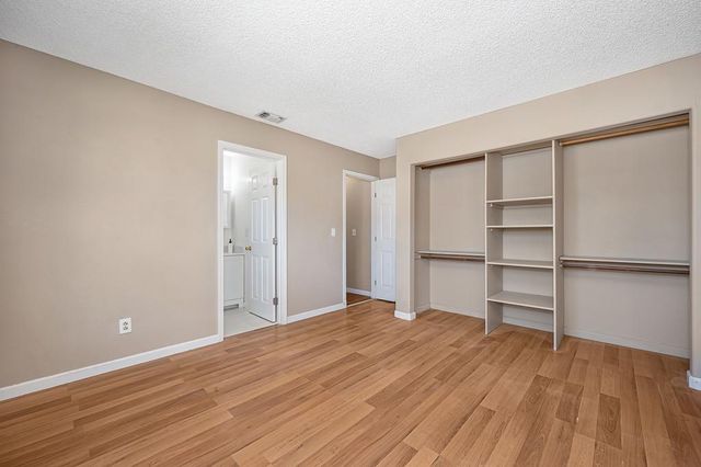 4592 Tuttle Dr, Rocklin, CA 95677