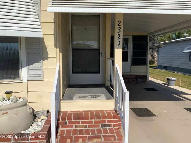 2329 Coconut Palm Drive NE, Palm Bay, FL 32905
