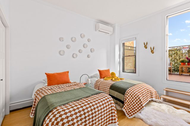 4 REEVE Place, New York City, NY 11218