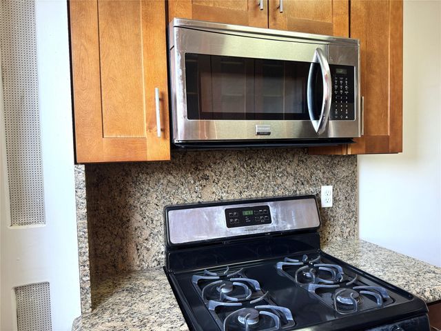 79-16 Main 3J, Kew Garden Hills, NY 11367