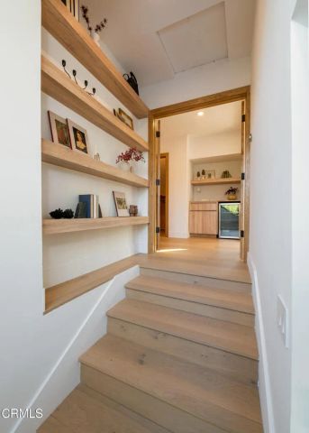 9617 Oak Pass Road, Beverly Hills, CA 90210