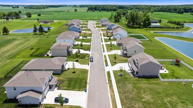 323 Piper Court, Ossian, IN 46777
