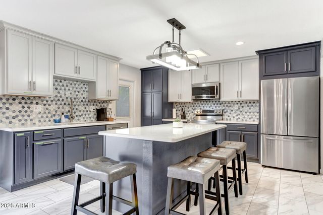 1524 E BROADMOR Drive, Tempe, AZ 85282