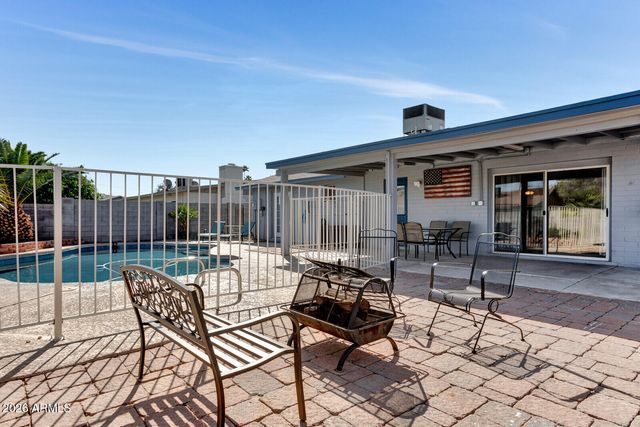 1524 E BROADMOR Drive, Tempe, AZ 85282