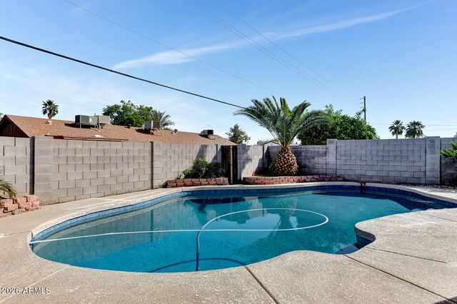 1524 E BROADMOR Drive, Tempe, AZ 85282