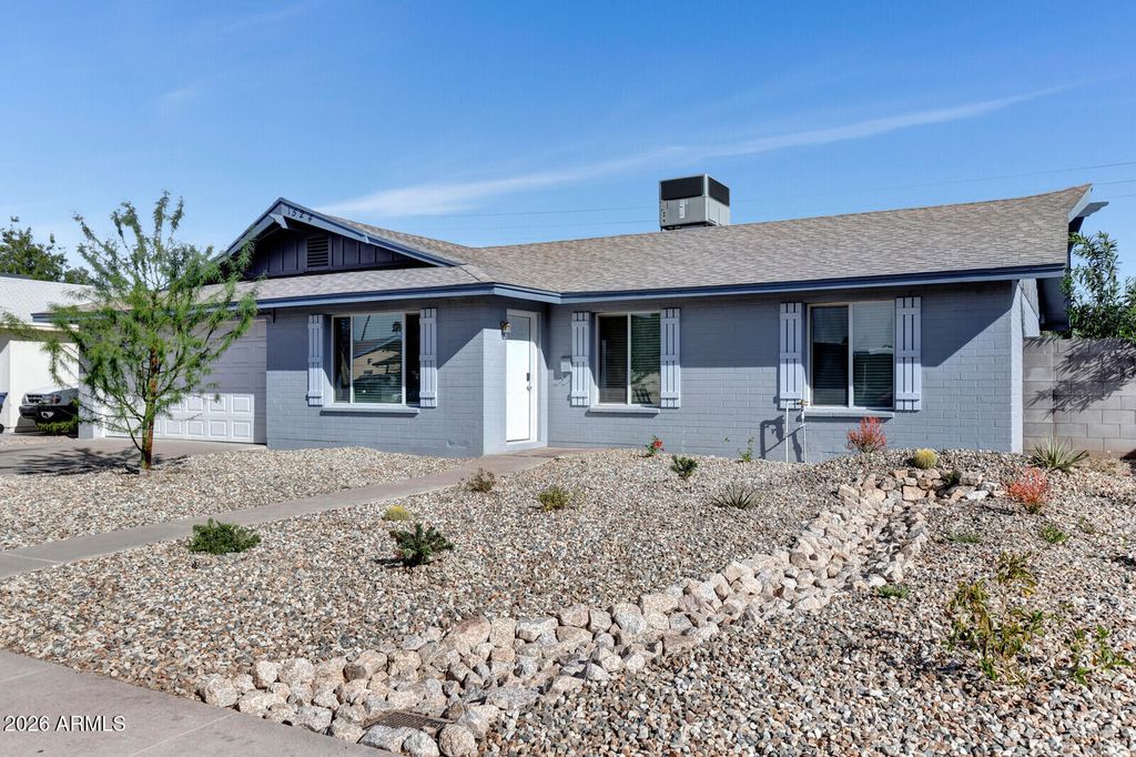 1524 E BROADMOR Drive, Tempe, AZ 85282