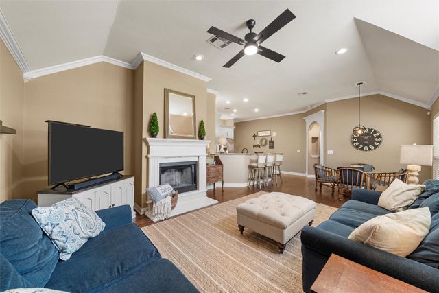 301 Canterbury Road, Waco, TX 76712