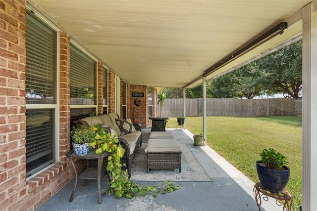 301 Canterbury Road, Waco, TX 76712