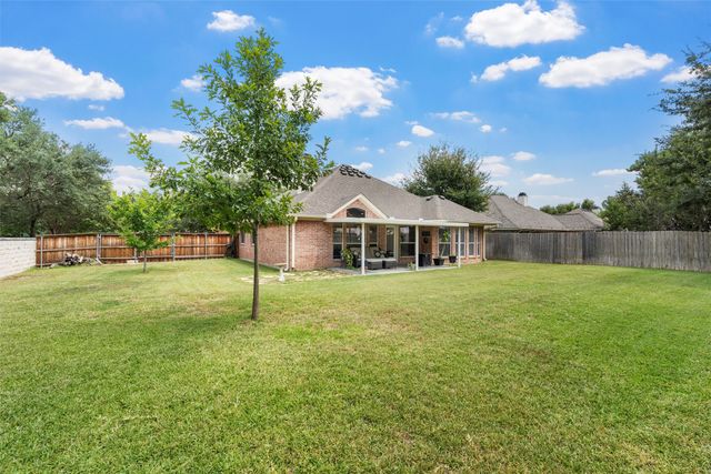 301 Canterbury Road, Waco, TX 76712