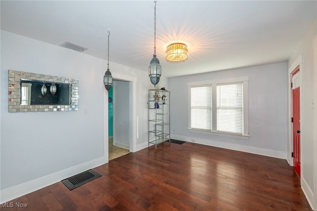 38217 Wilson Avenue, Willoughby, OH 44094