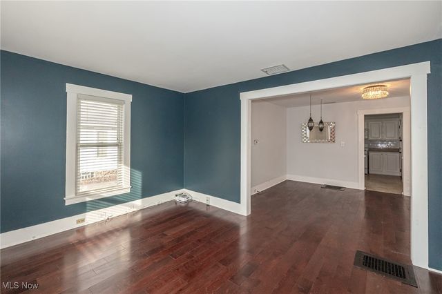 38217 Wilson Avenue, Willoughby, OH 44094