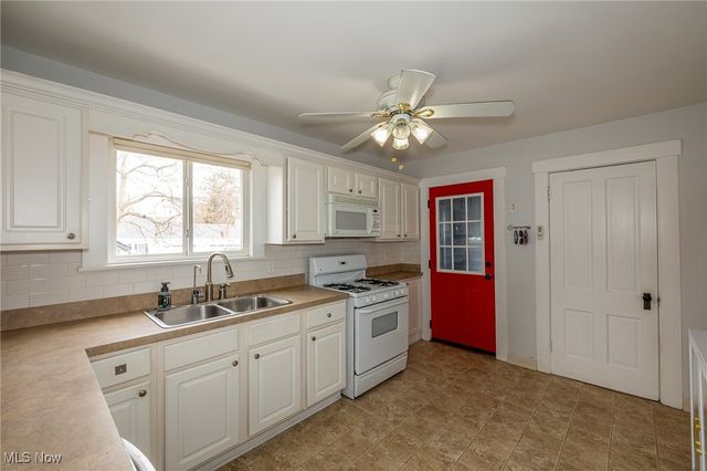 38217 Wilson Avenue, Willoughby, OH 44094