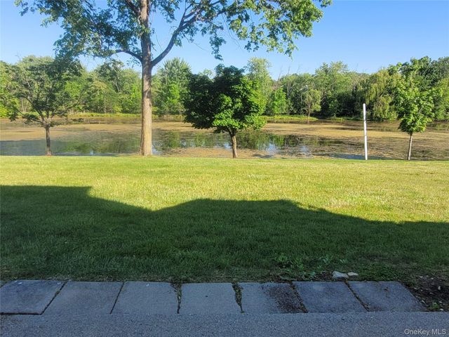40 Brick Pond Road, Middletown, NY 10940