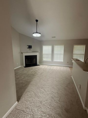 435 Watershed Drive, Goose Creek, SC 29445