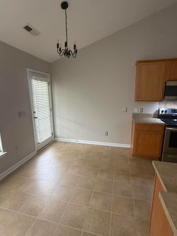 435 Watershed Drive, Goose Creek, SC 29445