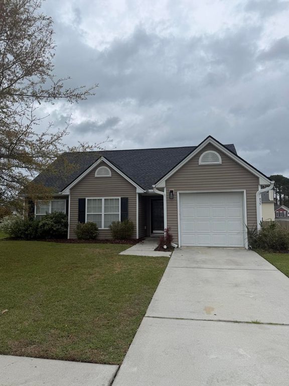 435 Watershed Drive, Goose Creek, SC 29445