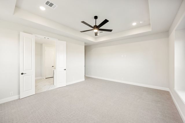 933 Cannes Drive, Red Oak, TX 75154