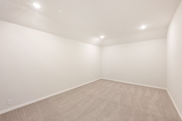 933 Cannes Drive, Red Oak, TX 75154