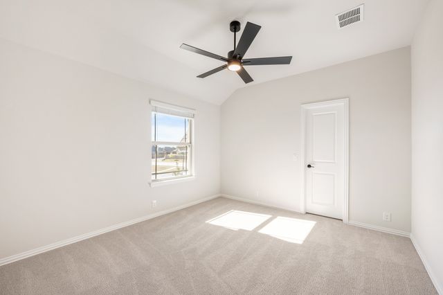 933 Cannes Drive, Red Oak, TX 75154