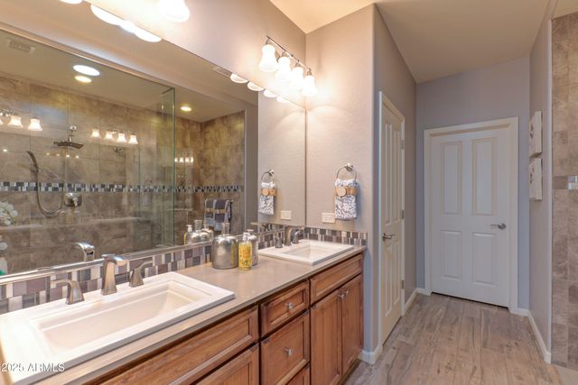 16909 W GRANADA Road, Goodyear, AZ 85395