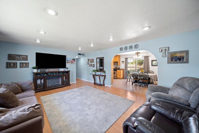 7100 Aldo Way, Anderson, CA 96007