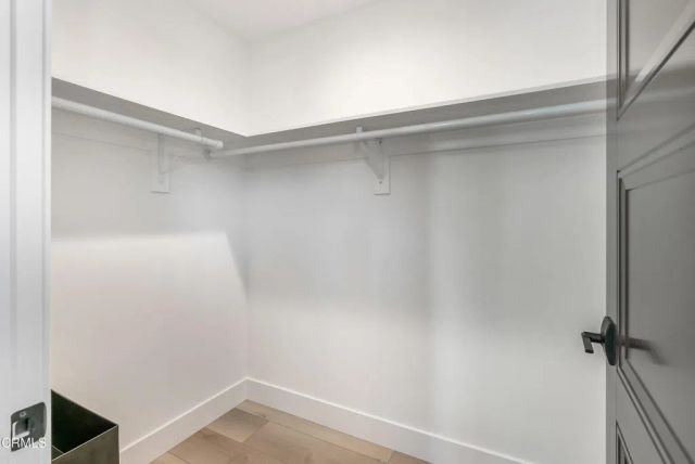 139 S Oak Knoll Avenue 203, Pasadena, CA 91101