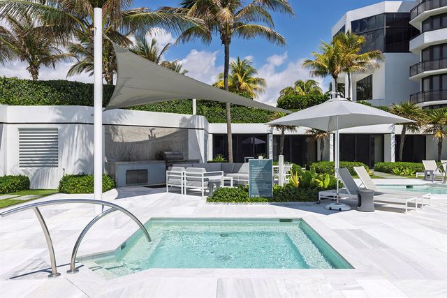 3100 S Ocean Boulevard 203s, Palm Beach, FL 33480