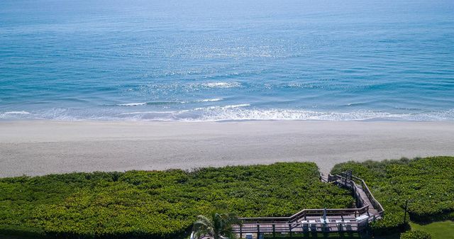 3100 S Ocean Boulevard 203s, Palm Beach, FL 33480