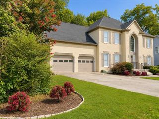 1455 Richards Circle, Alpharetta, GA 30009