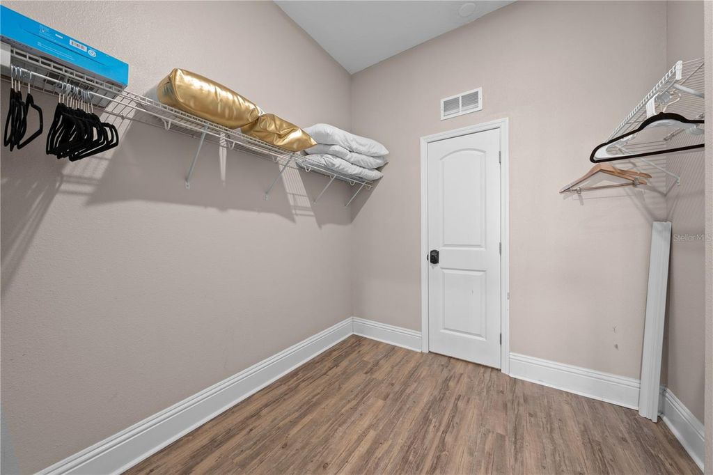 Image 60 of property listing at 785 GOLDEN BEAR DRIVE, Reunion, FL 34747