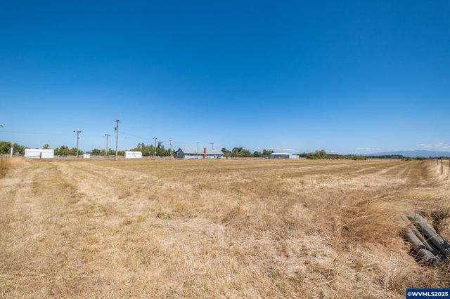 35309 Highway 20 SE, Albany, OR 97322