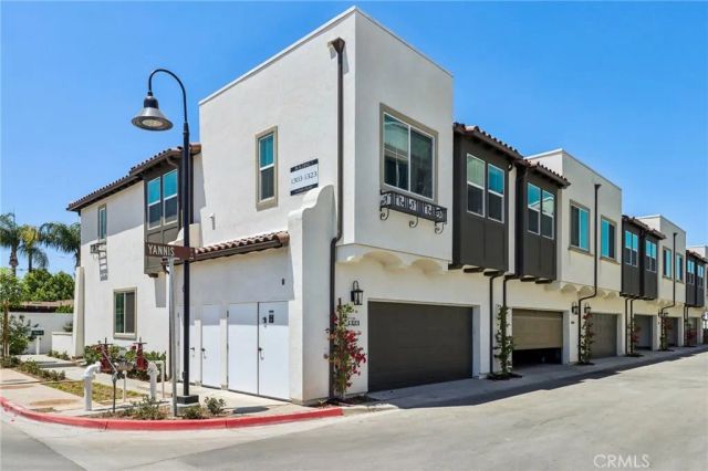 1324 Yannis Court, El Cajon, CA 92019
